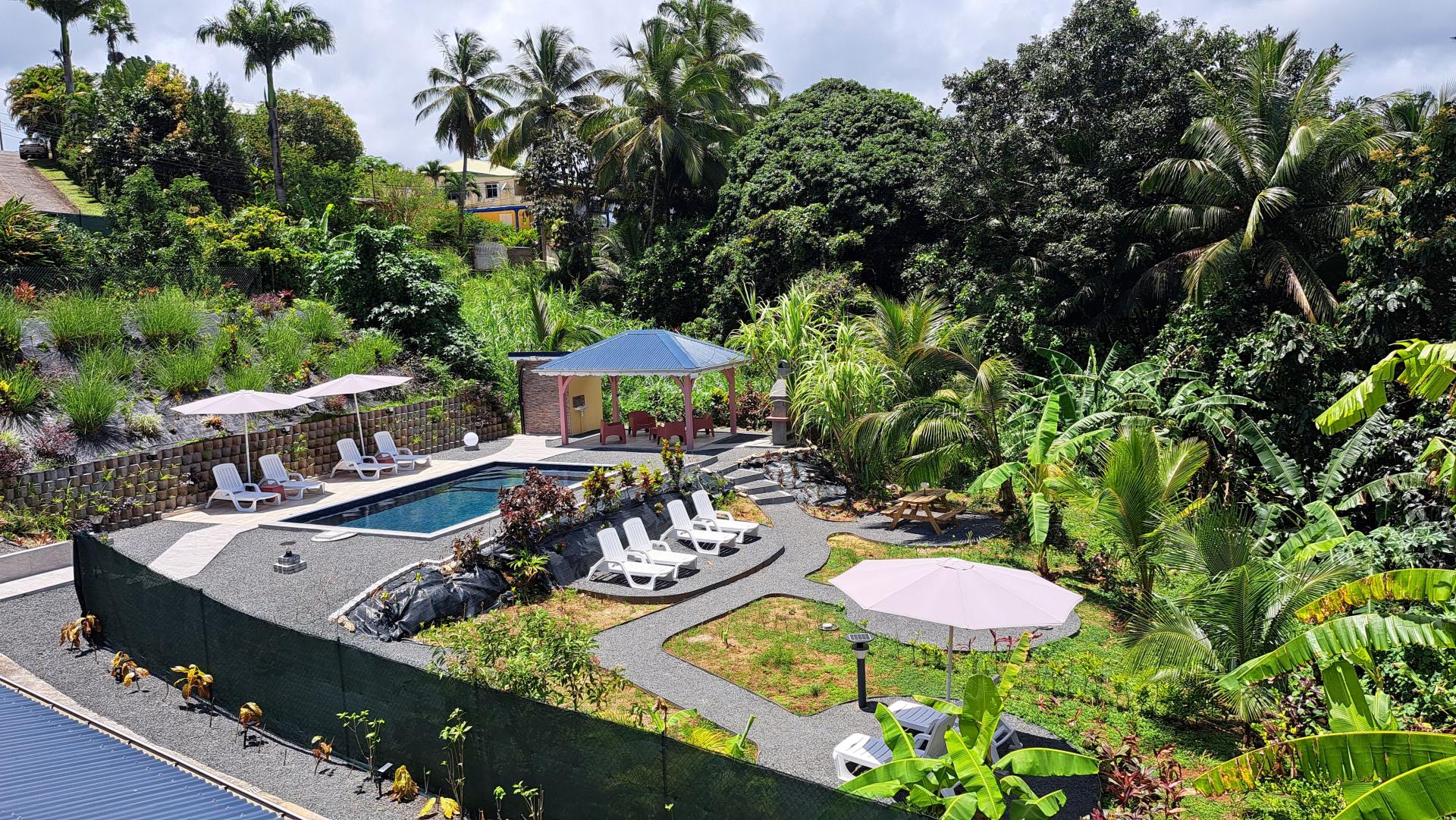 Vue piscine Résidence Paradis